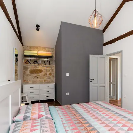 Gaia Apartment
