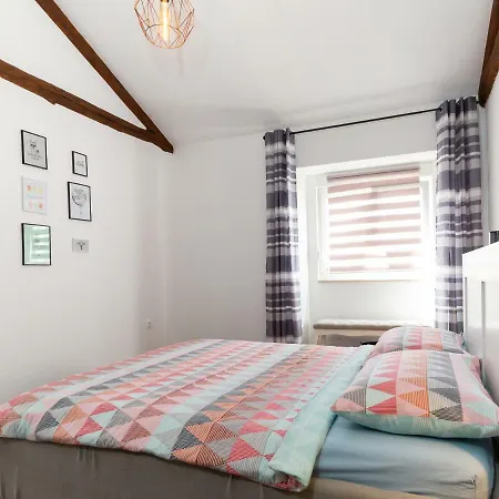 Gaia Apartment